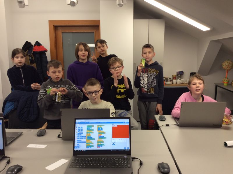 Dzieci programują w Scratch